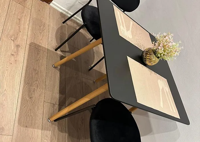 Heart Of Τίρανα