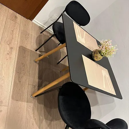 Heart Of تيرانا